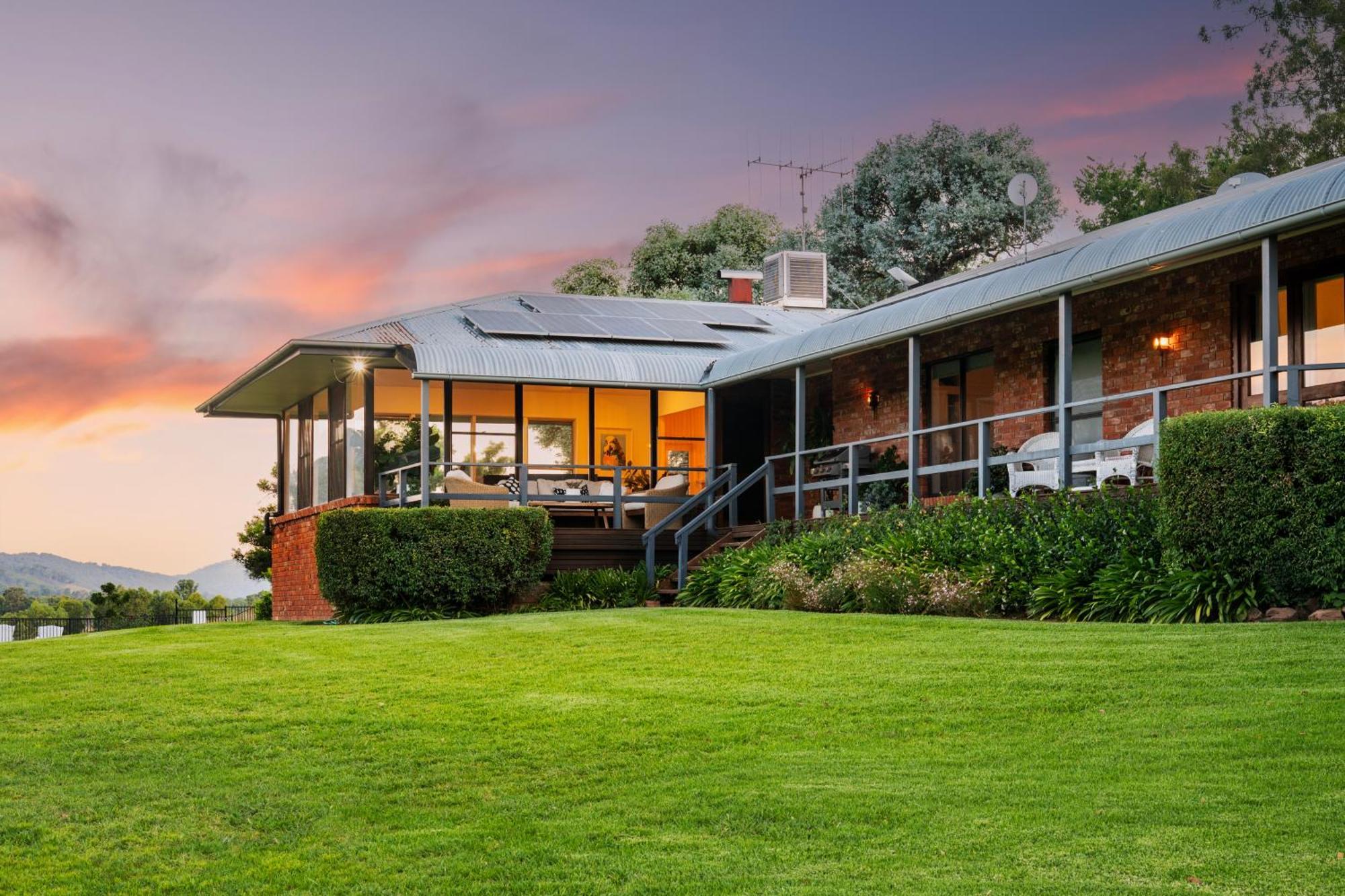 Stay In Mudgee The Grove, The Church, And Premium Private Homestead Εξωτερικό φωτογραφία